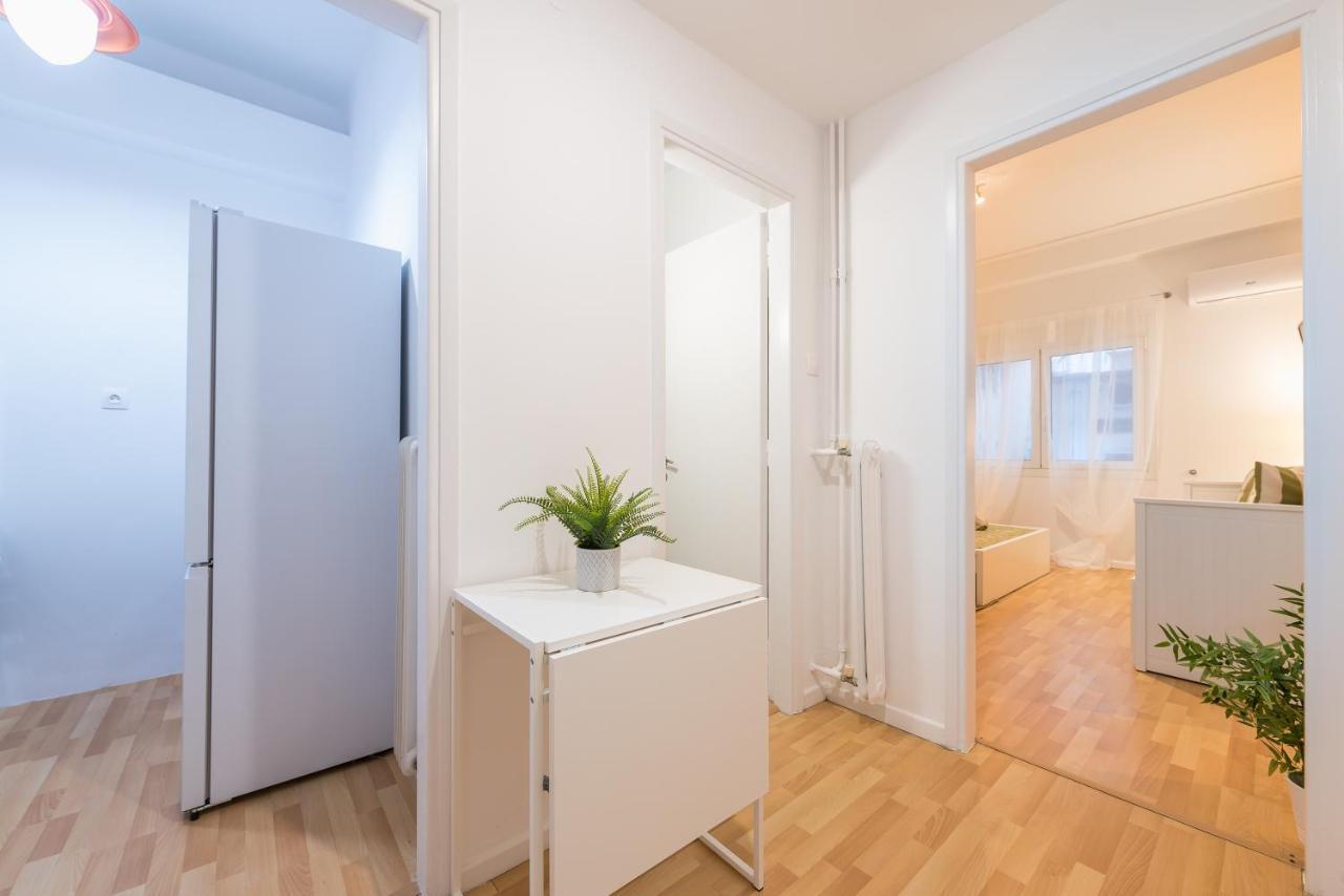 Apartment At Megaro Mousikis St Semi Basement 1Bed 2 Pers Athens Exterior photo