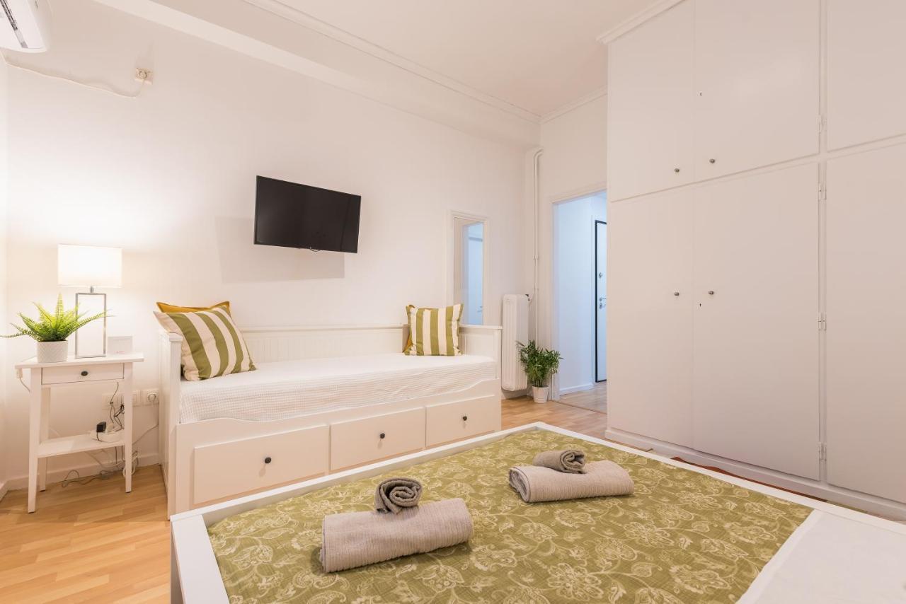 Apartment At Megaro Mousikis St Semi Basement 1Bed 2 Pers Athens Exterior photo